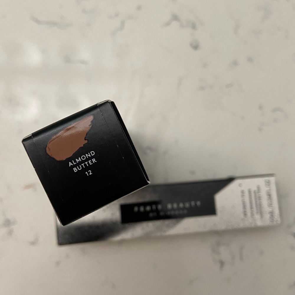🆕 Fenty Beauty by Rihanna Bright Fix Eye Brightener Concealer in Almond Butter - Picture 9 of 9